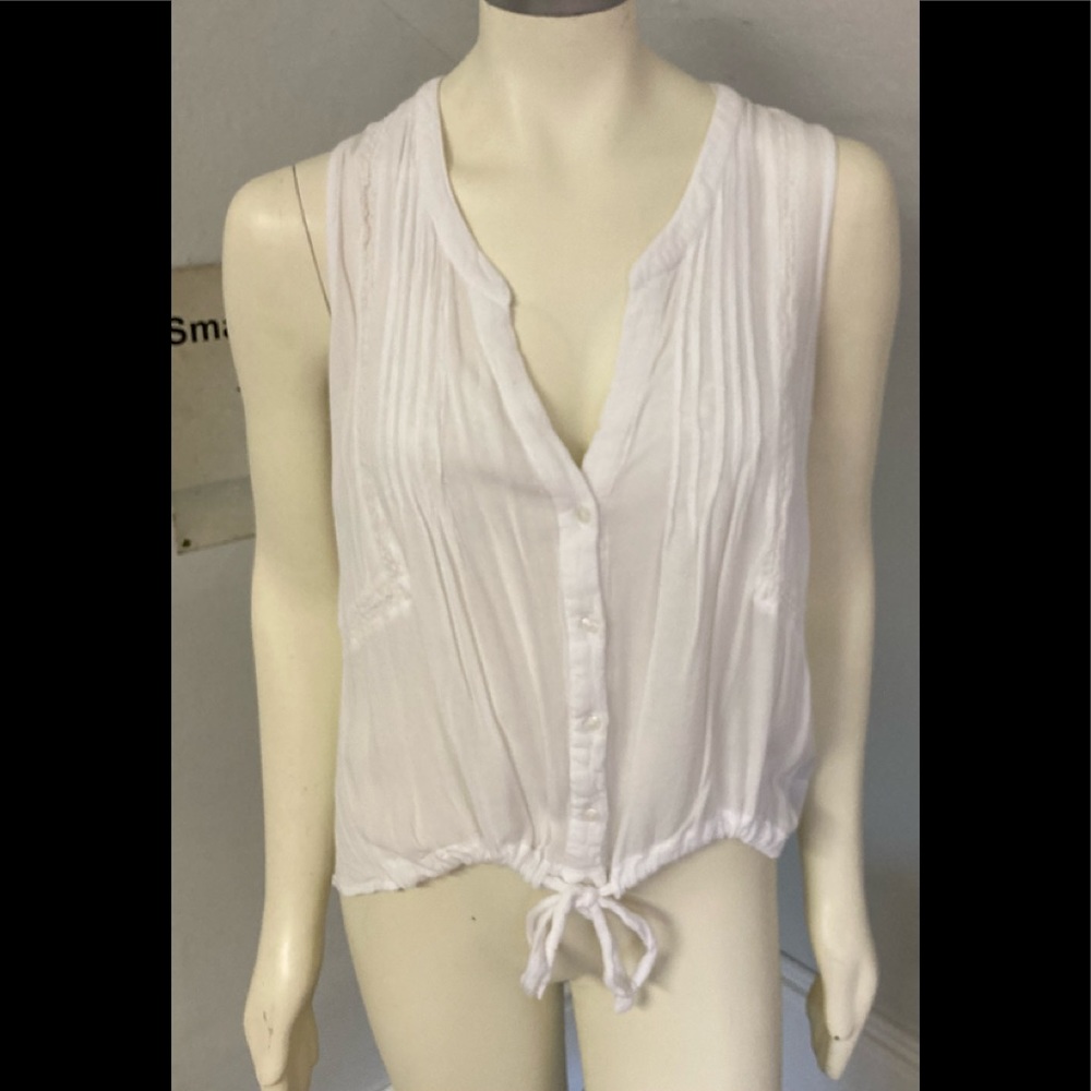 Sanctuary /Anthropology sheer tie bottom tank